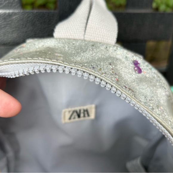 Cute Backpack - Picture 2 of 4